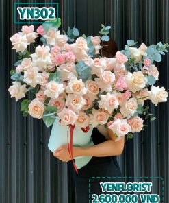 Hộp hoa hồng kem size XL - YN302