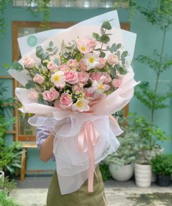 Bó hồng kem mix - B93